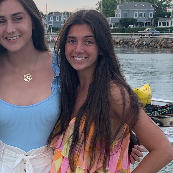 Meet your Posher, Paige - Picture 1 of 1